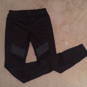 Black Danskin workout pant/leggings